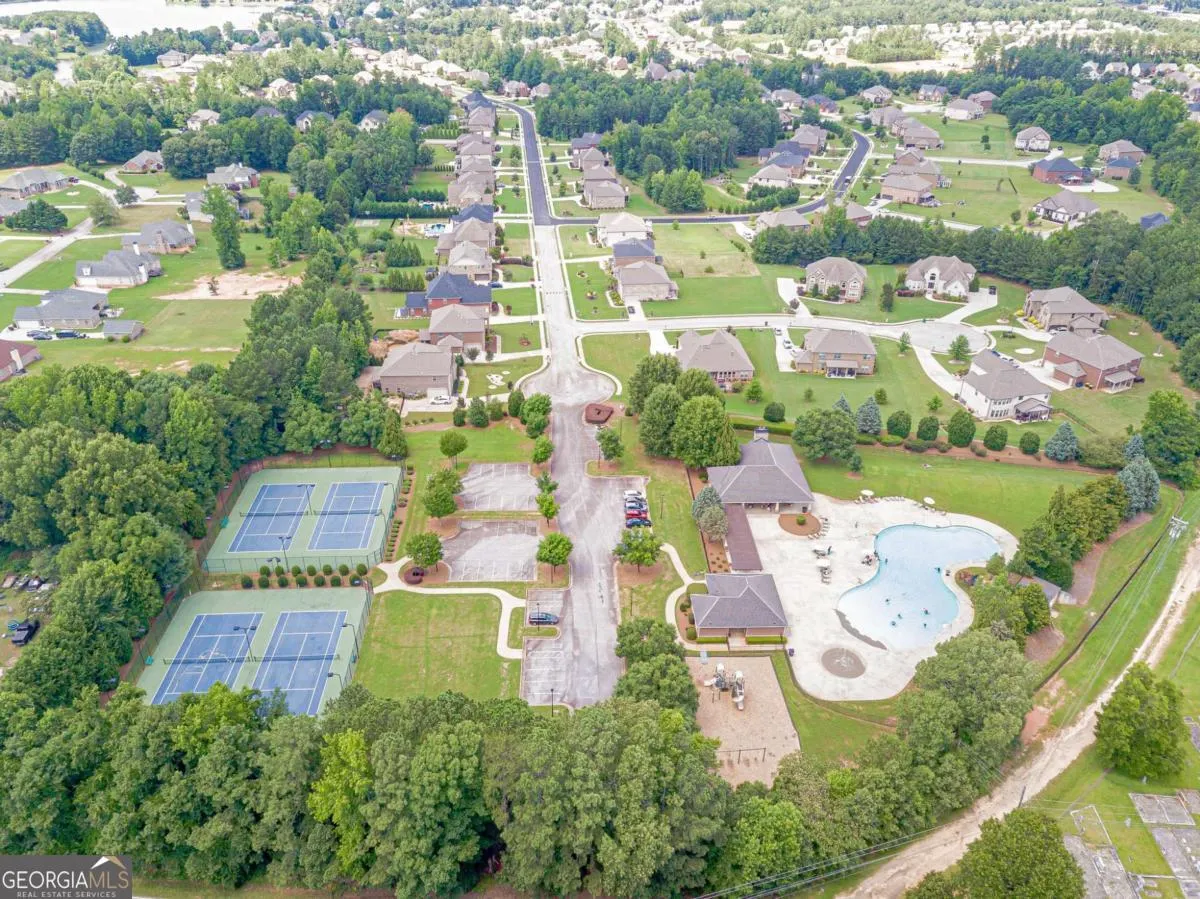 1405 Rainey Way