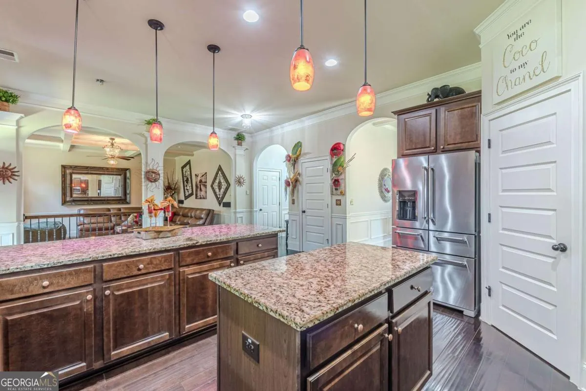 1405 Rainey Way