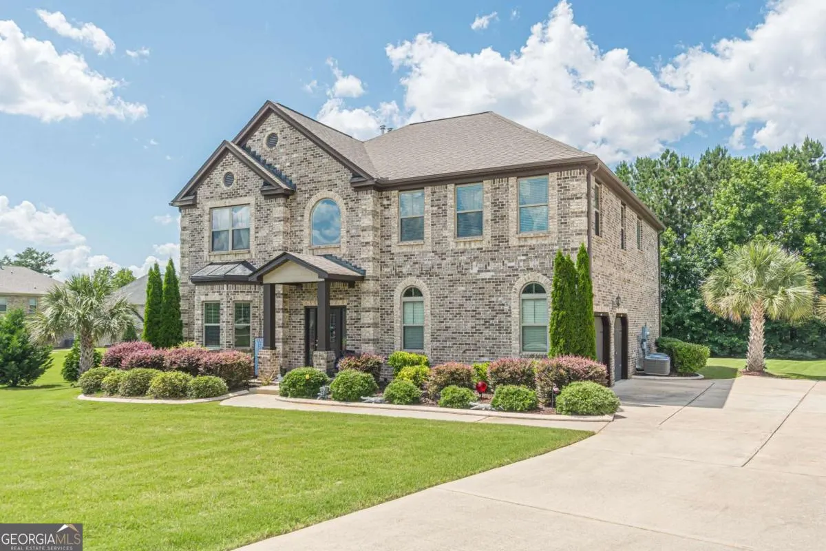 1405 Rainey Way