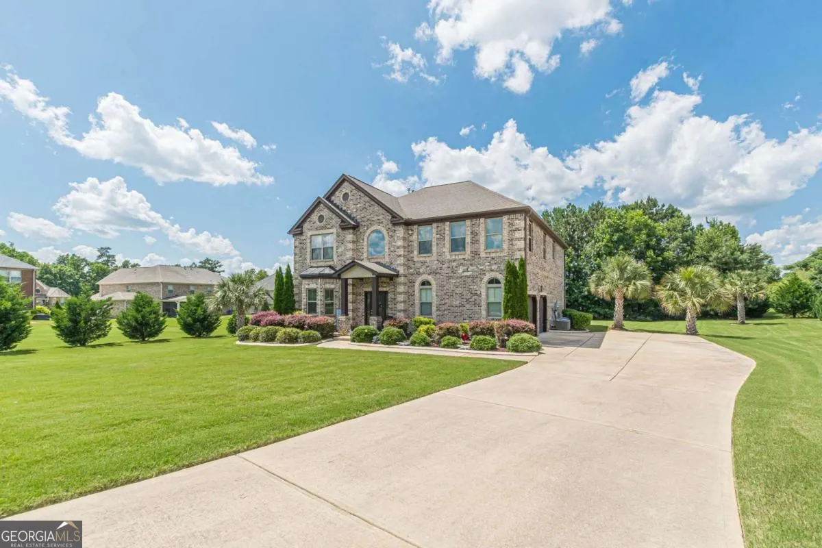 1405 Rainey Way