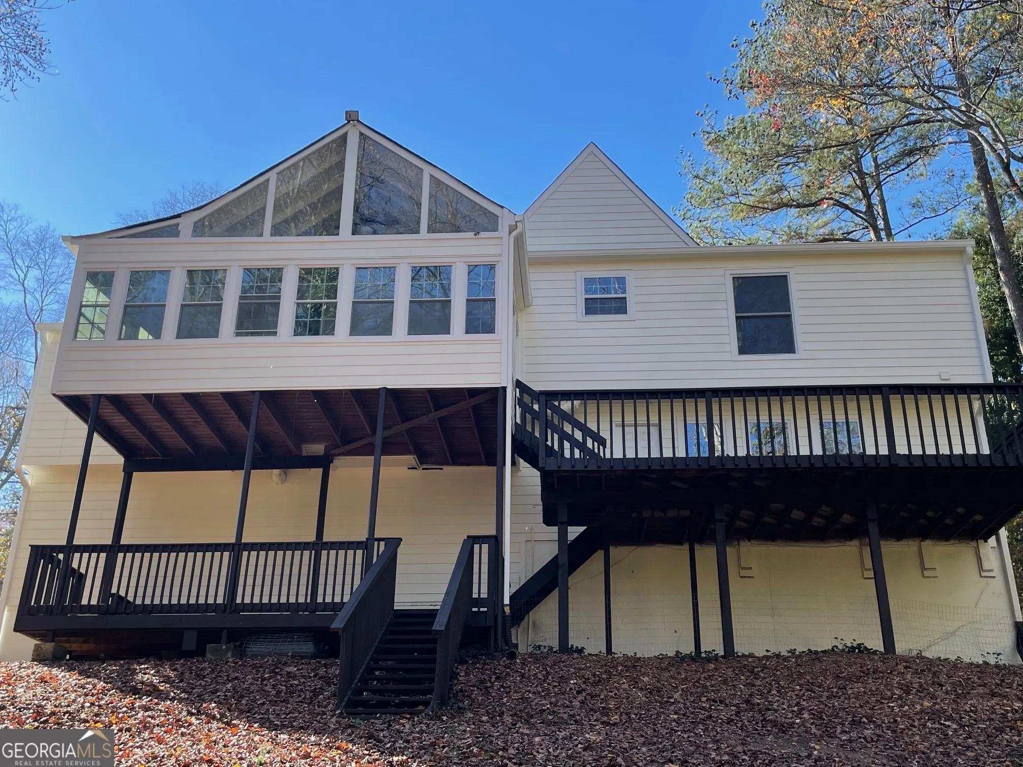 2570 Rocky Springs Drive