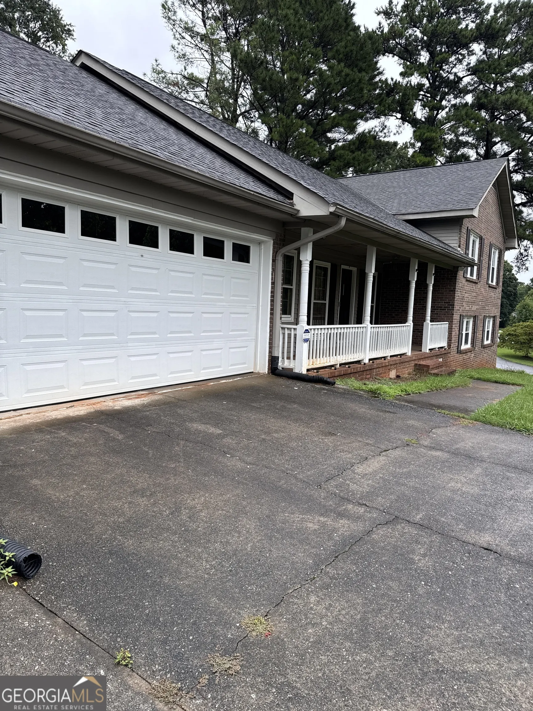 532 Villa Drive SW