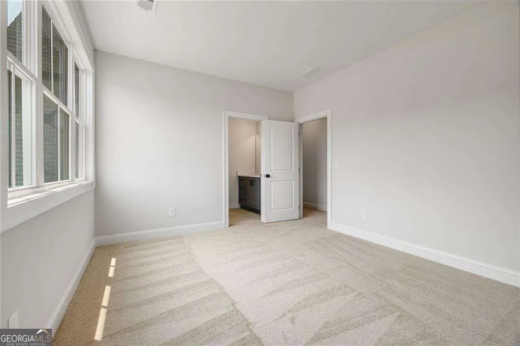 158 Palisade Drive