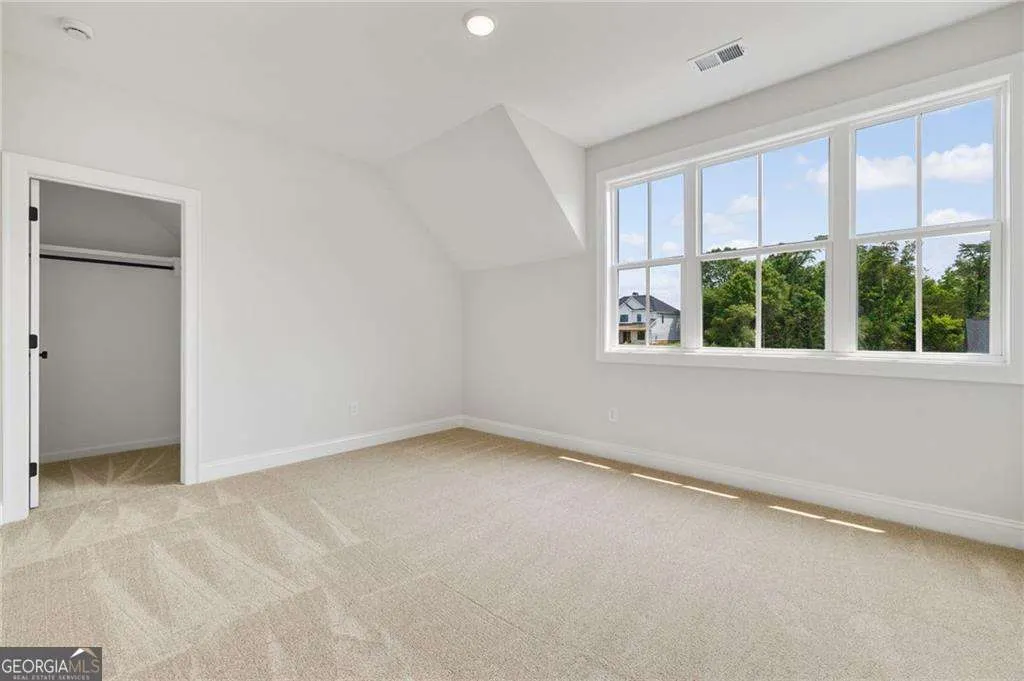 158 Palisade Drive