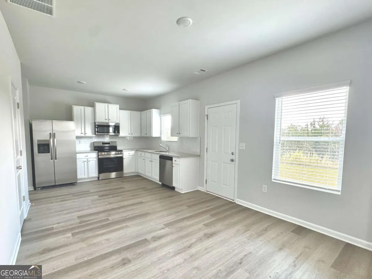 11075 Suria Drive