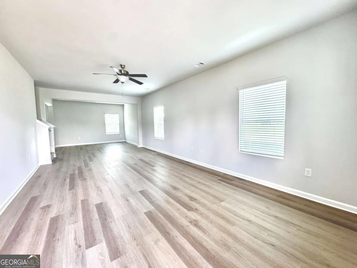 11075 Suria Drive