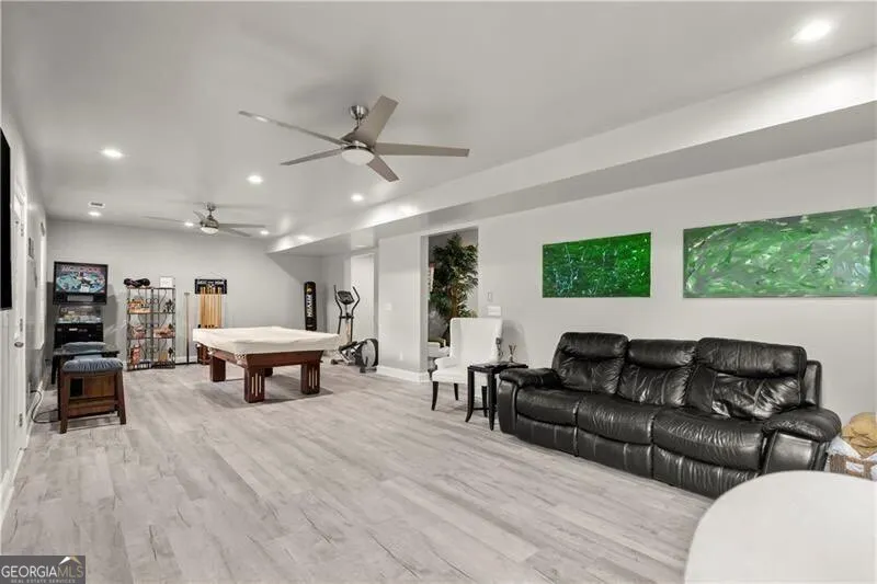 4316 Woodland Bank Boulevard