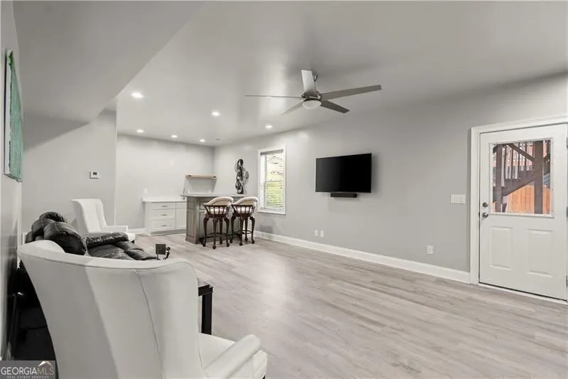 4316 Woodland Bank Boulevard