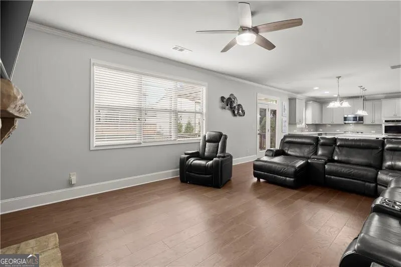 4316 Woodland Bank Boulevard