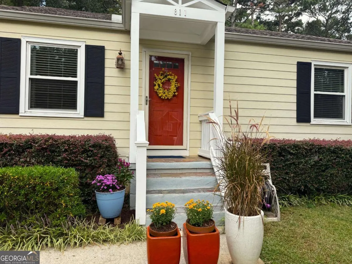 811 Scott Circle