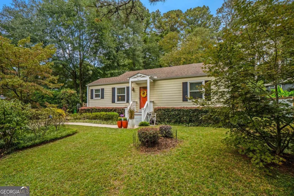 811 Scott Circle