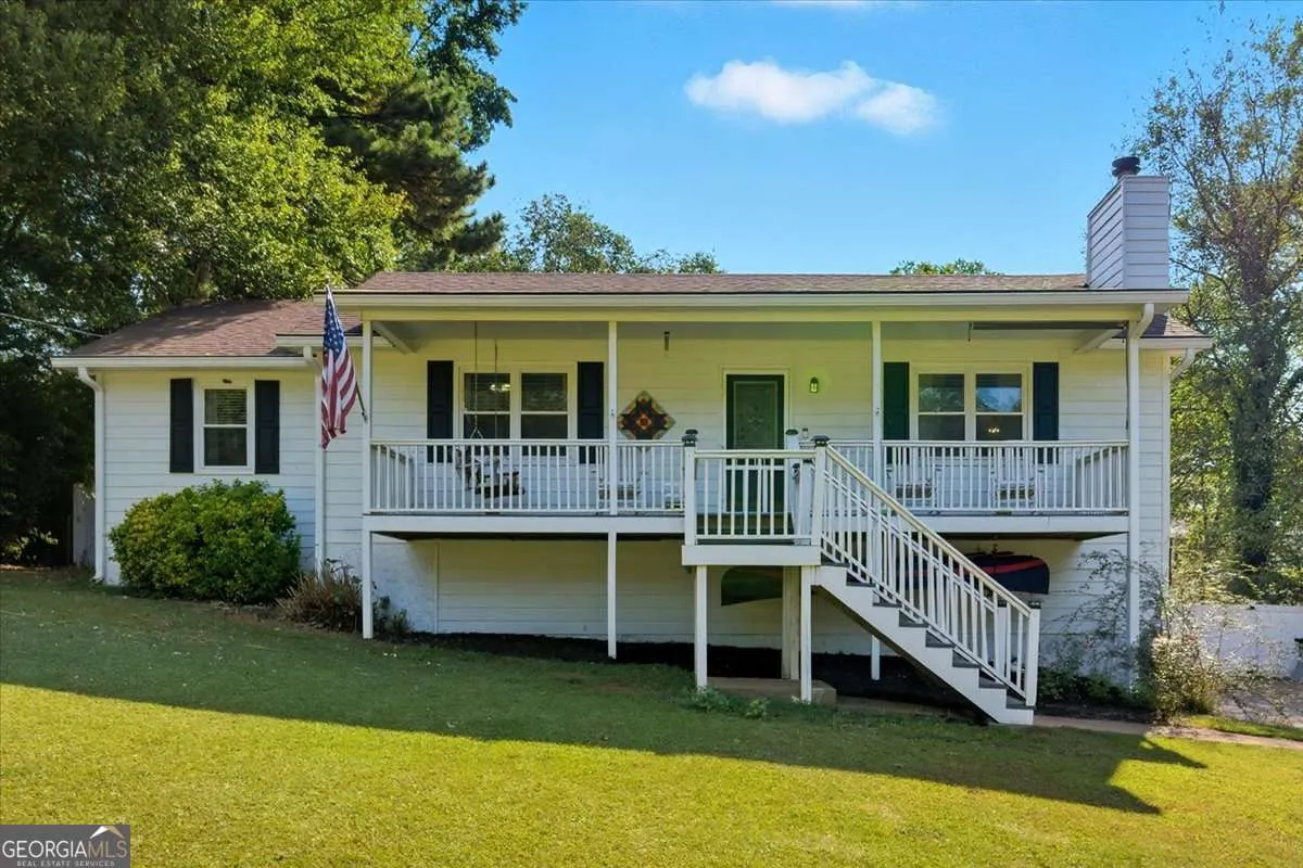 58 Lost Meadows Drive