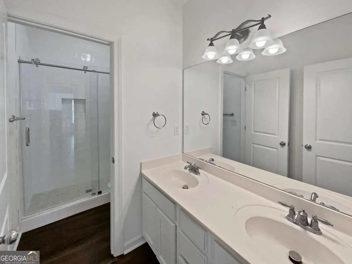1476 Rolling View Way