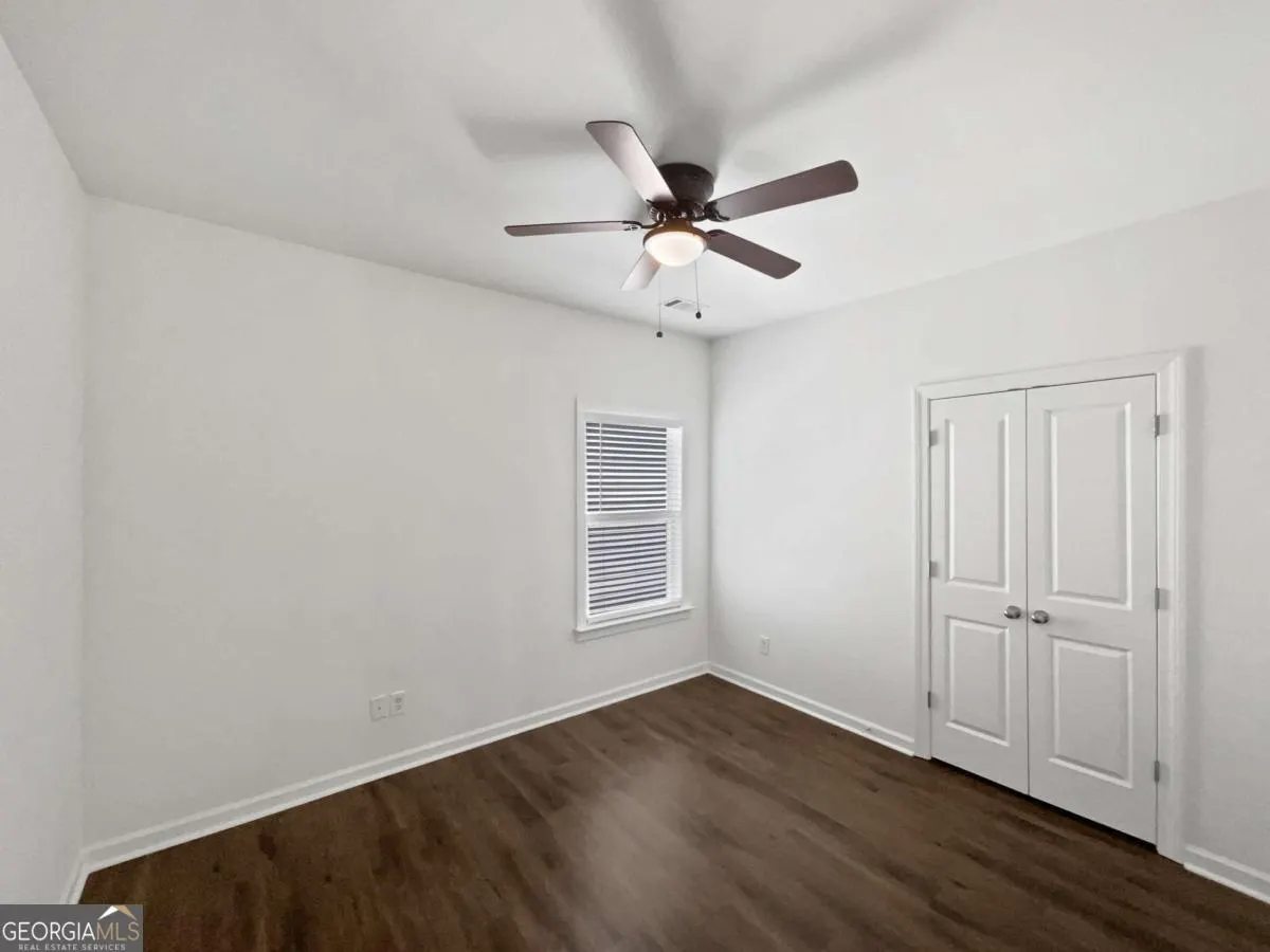1476 Rolling View Way