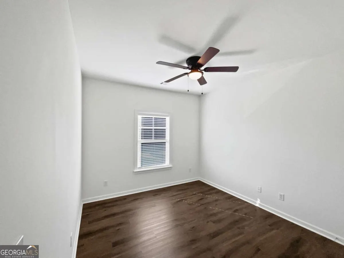 1476 Rolling View Way