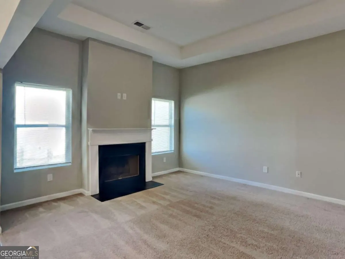 9 Holsteiner Lane