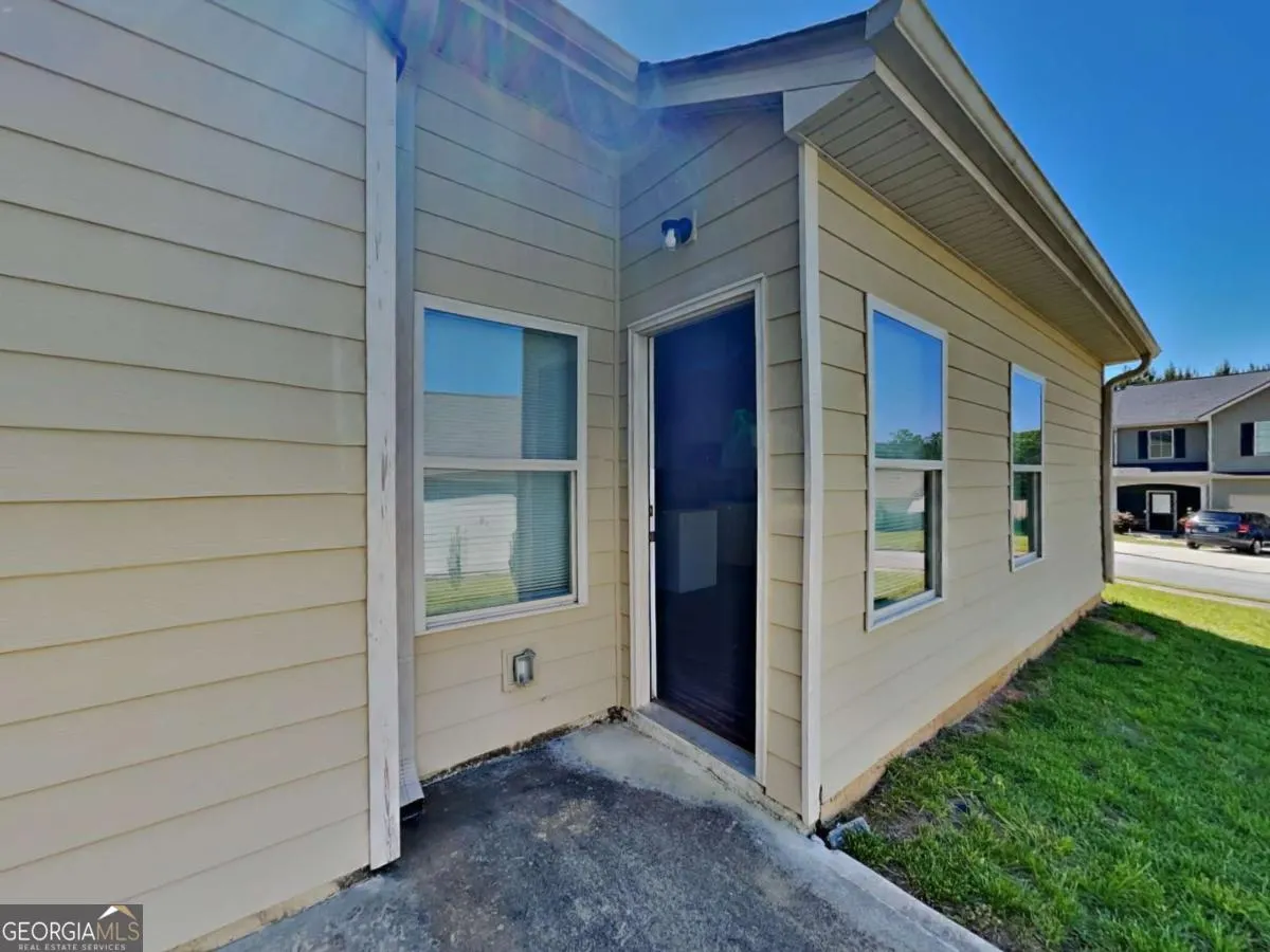 9 Holsteiner Lane