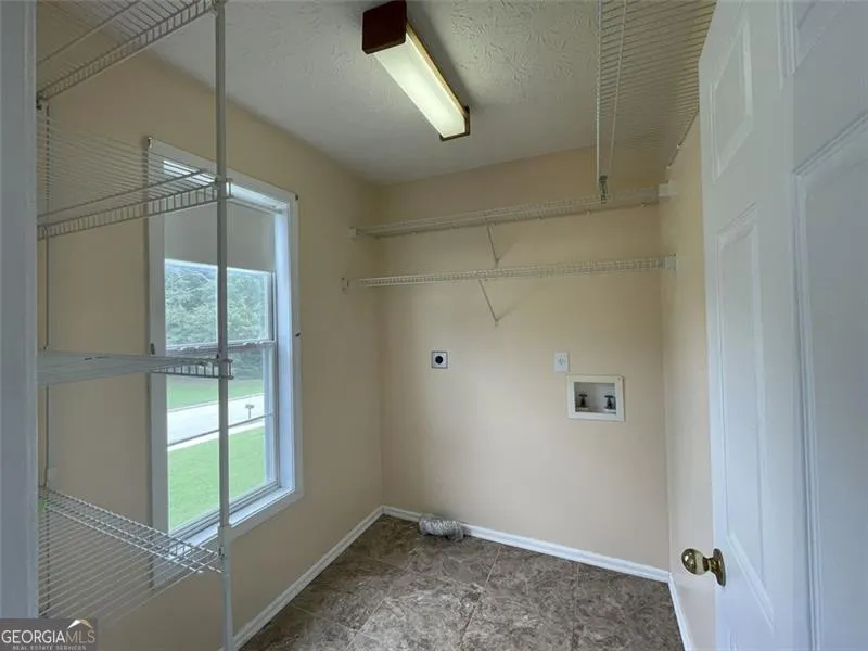 2204 BRANDON Lane
