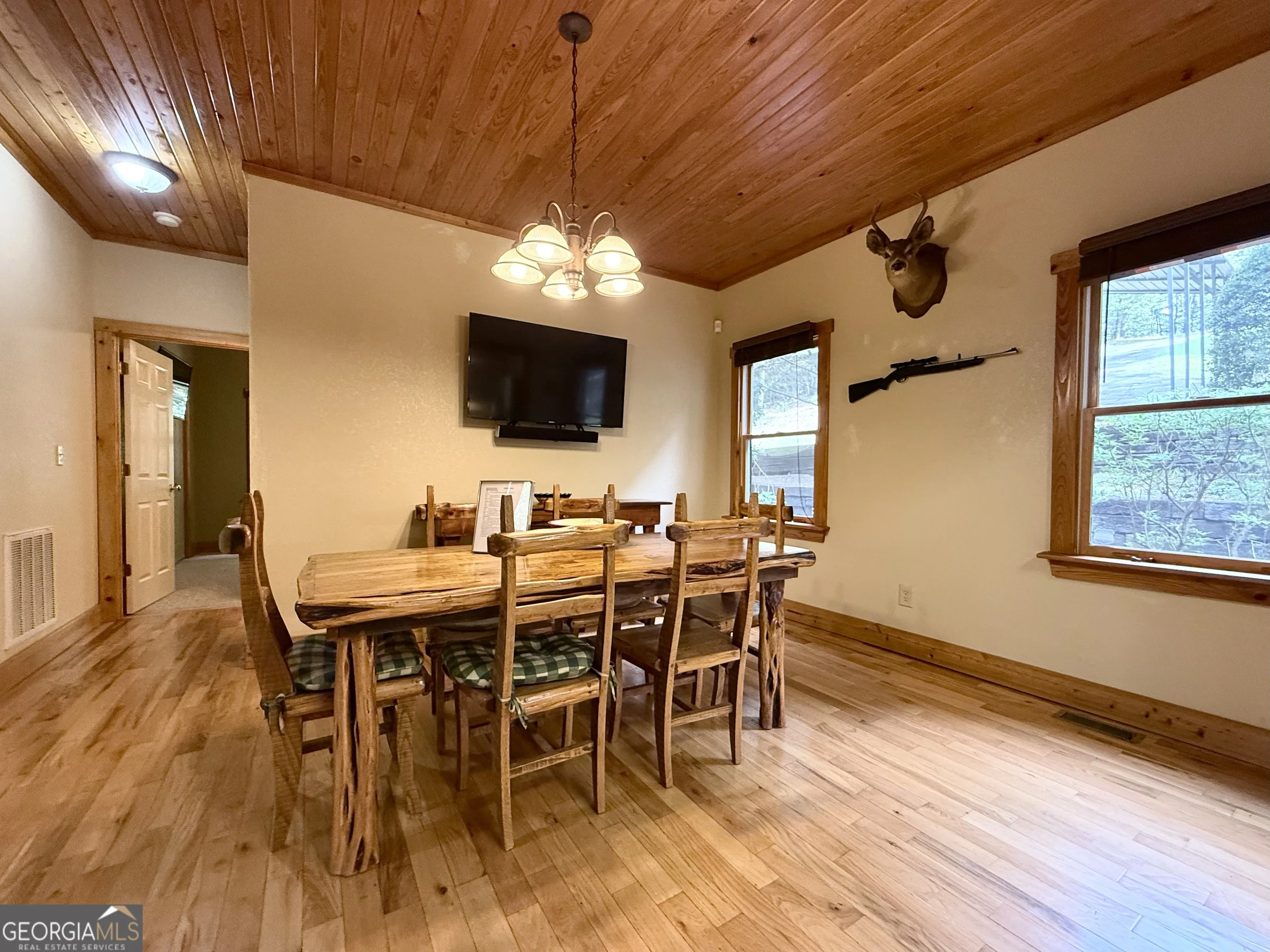 922 Amys Ford Trail