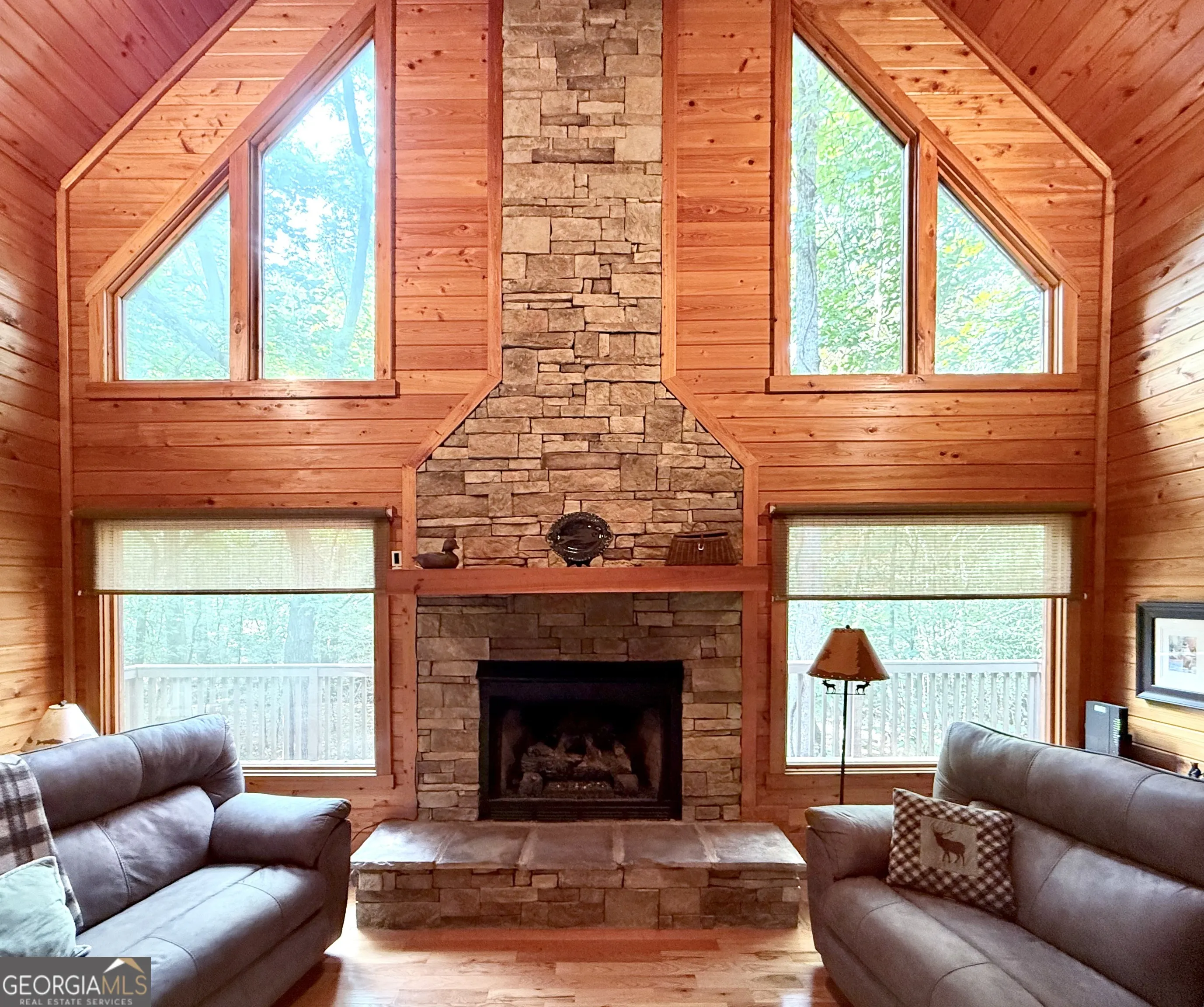 922 Amys Ford Trail