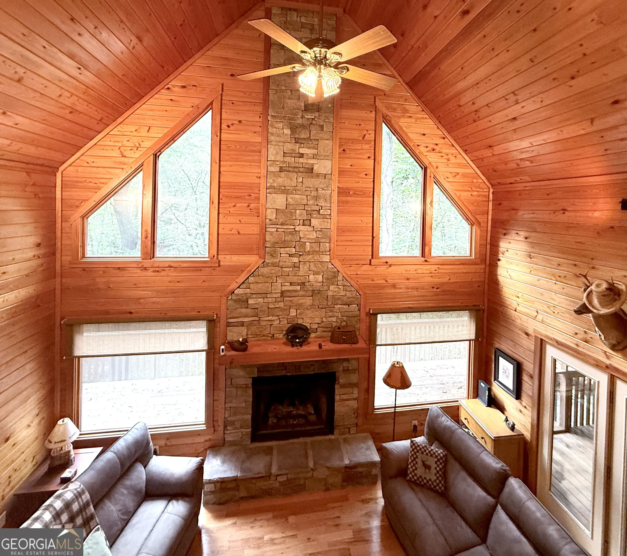 922 Amys Ford Trail