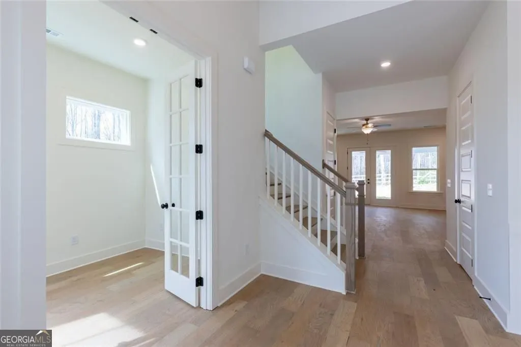 8290 Creekside Overlook Drive