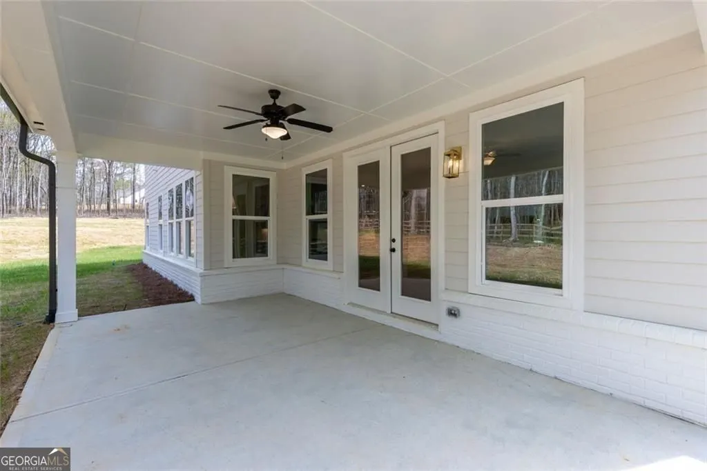 8290 Creekside Overlook Drive