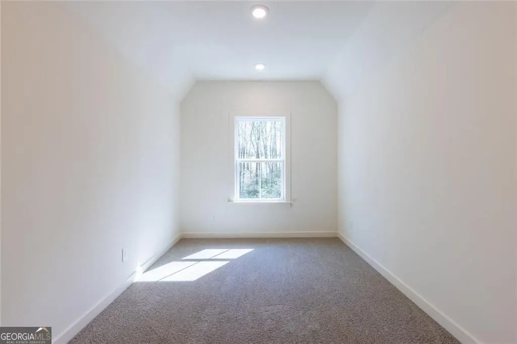 8290 Creekside Overlook Drive