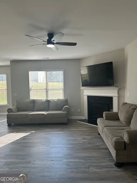 # 161 2414 Quincy Loop, ## 161