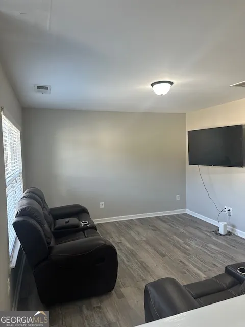# 161 2414 Quincy Loop, ## 161
