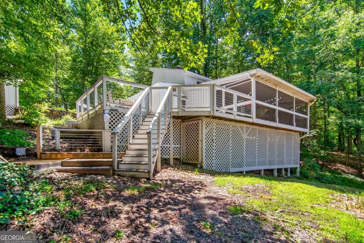 1056 Sky Hawk Mountain Road