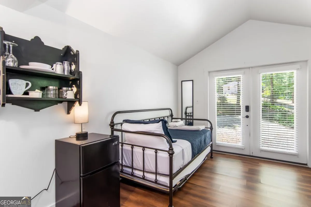 1056 Sky Hawk Mountain Road