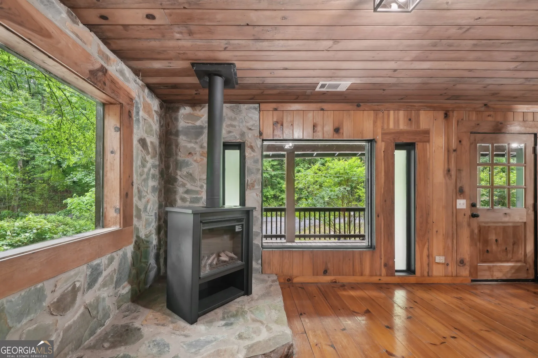 853 Bates Road