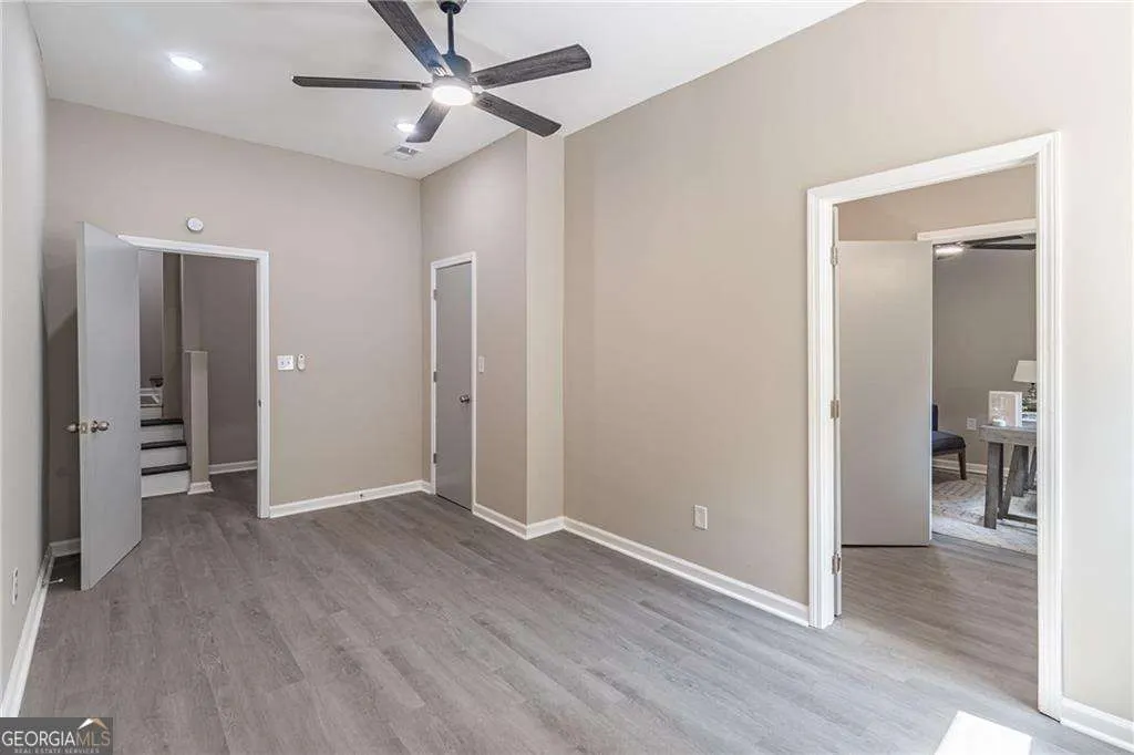 1523 Delia Drive