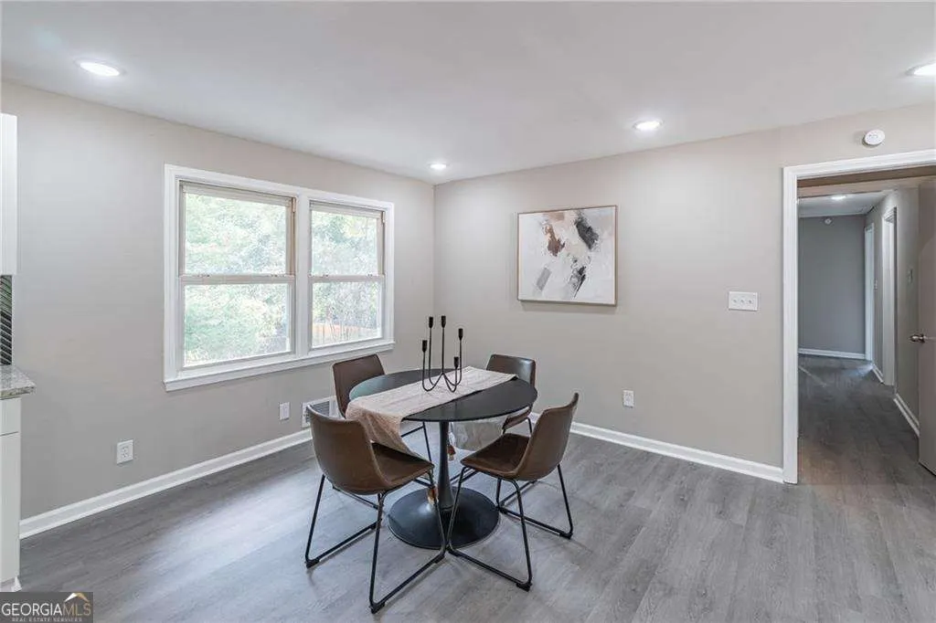 1523 Delia Drive