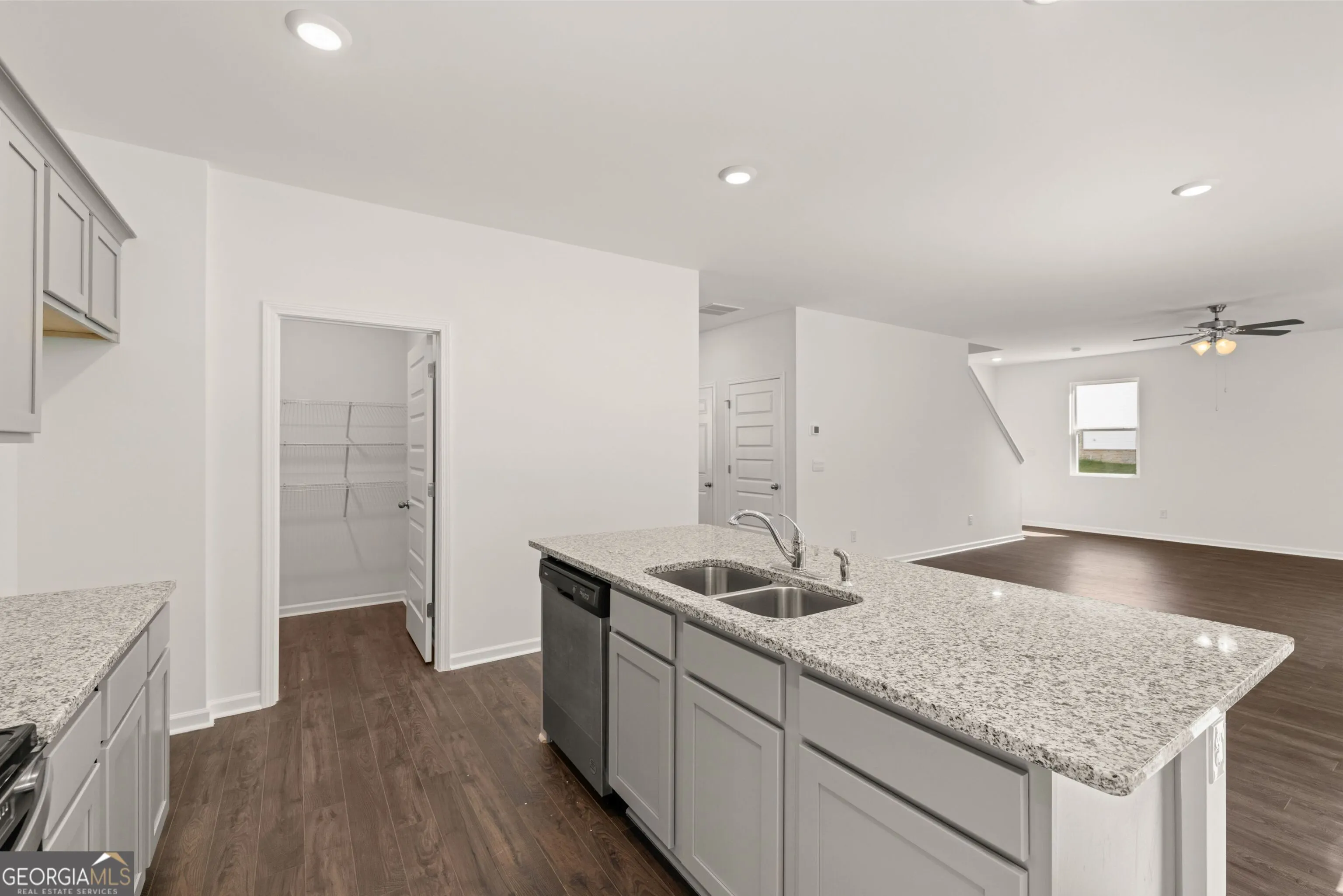 608 Whitman Lane