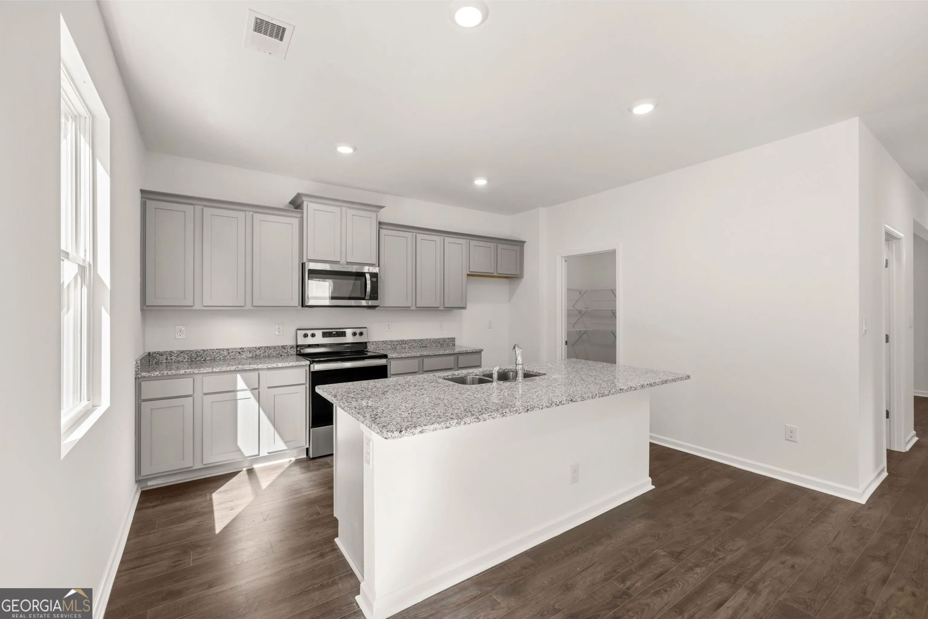 608 Whitman Lane
