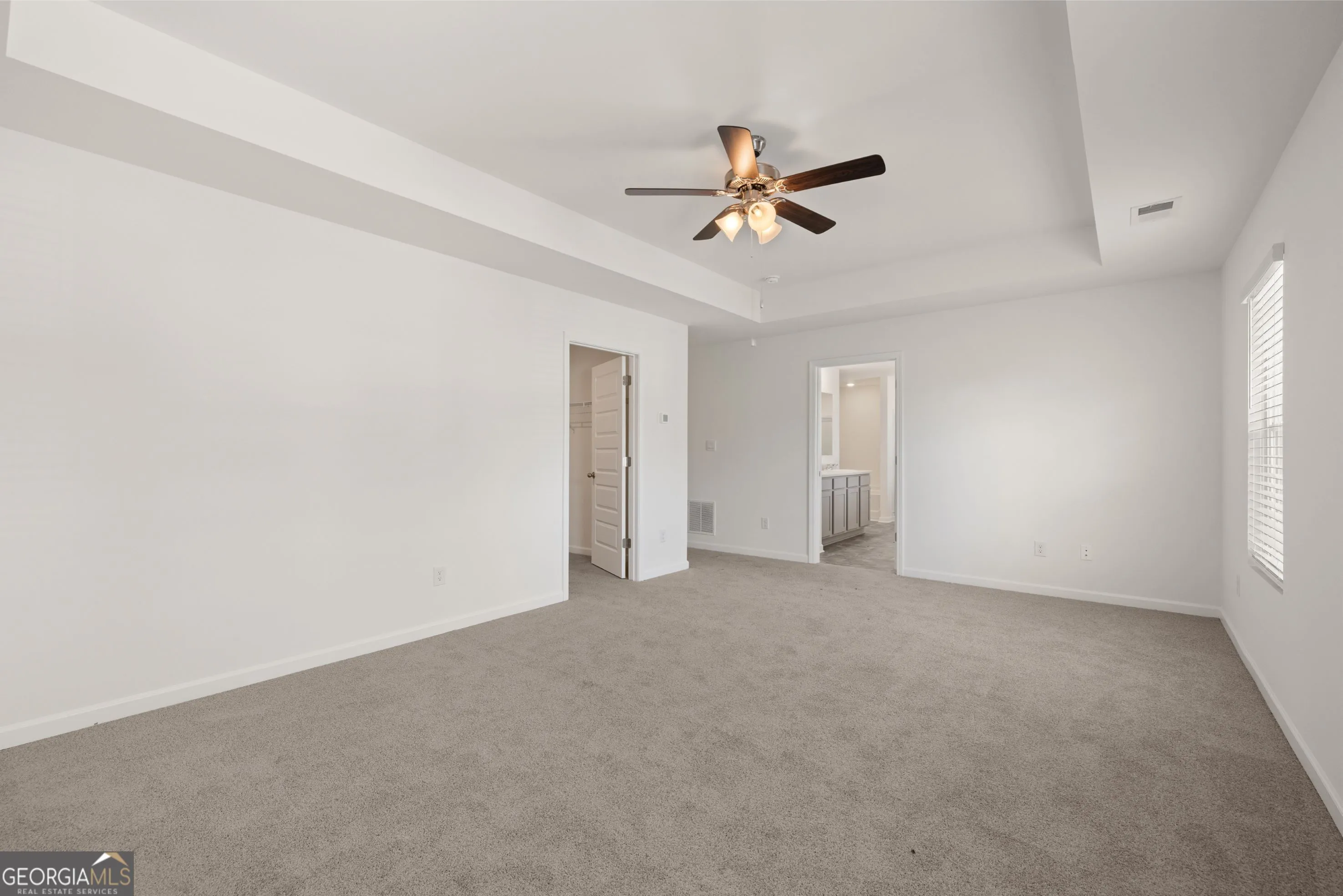 639 Whitman Lane