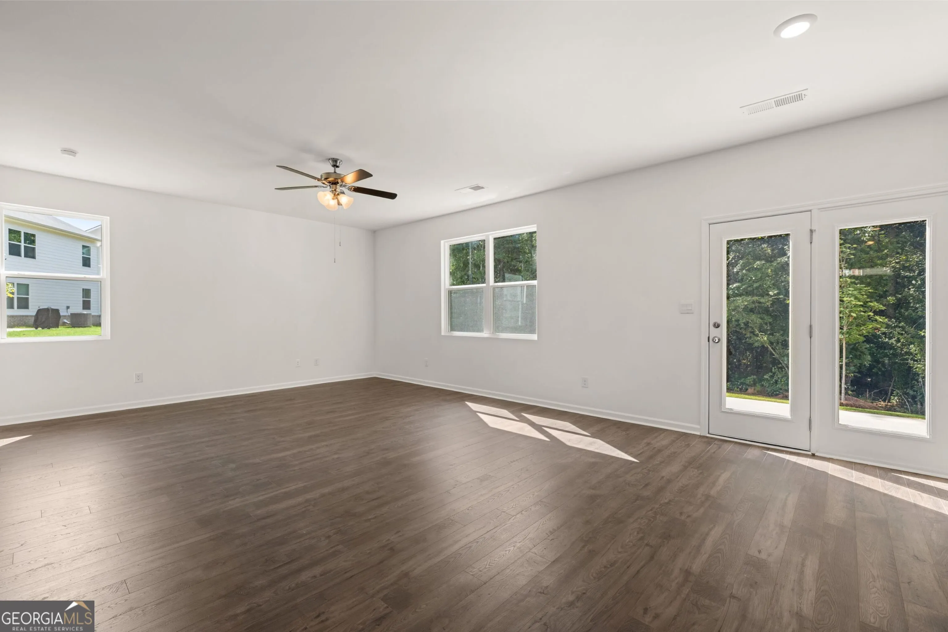 639 Whitman Lane
