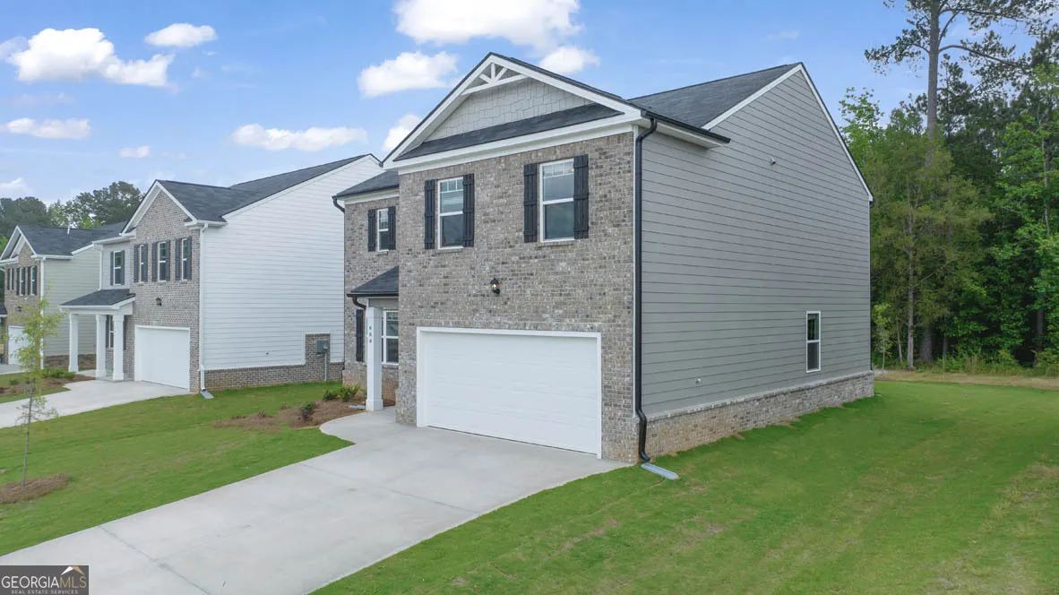 639 Whitman Lane
