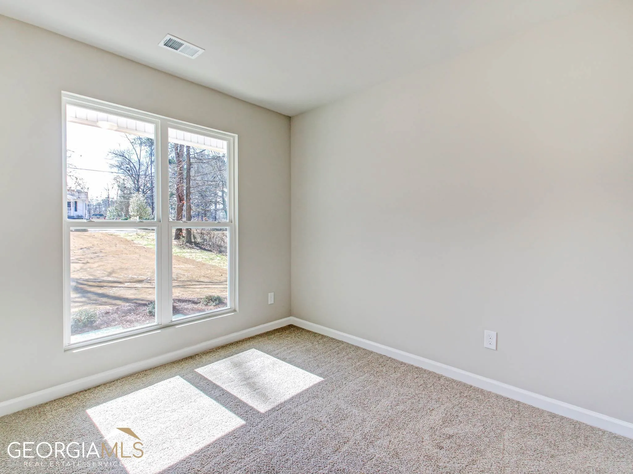 112 Holly Lane