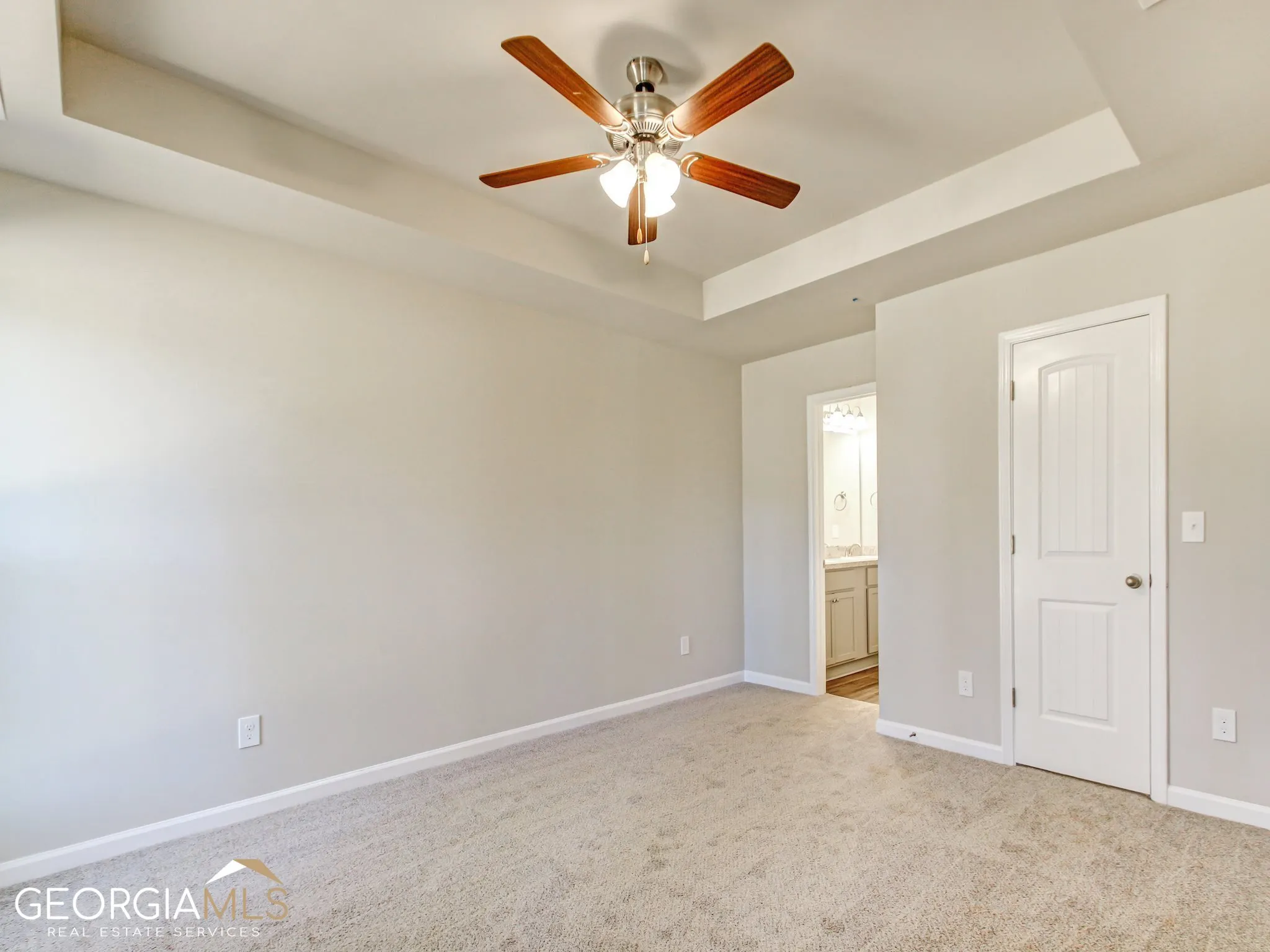 112 Holly Lane
