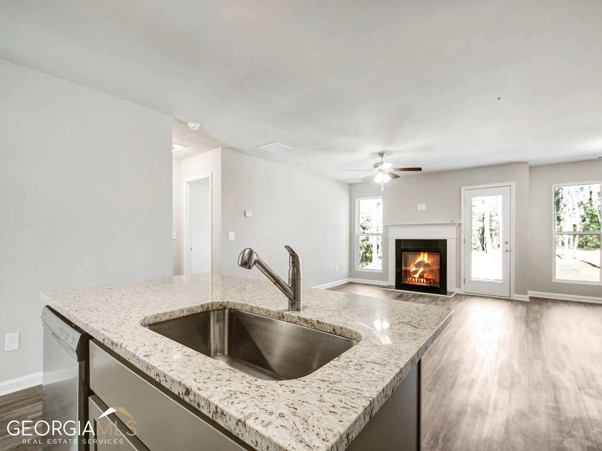 112 Holly Lane