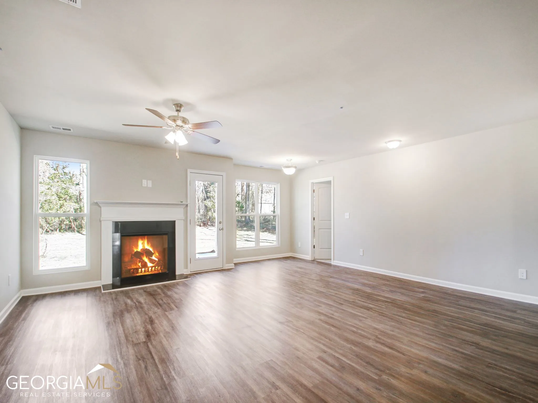 112 Holly Lane