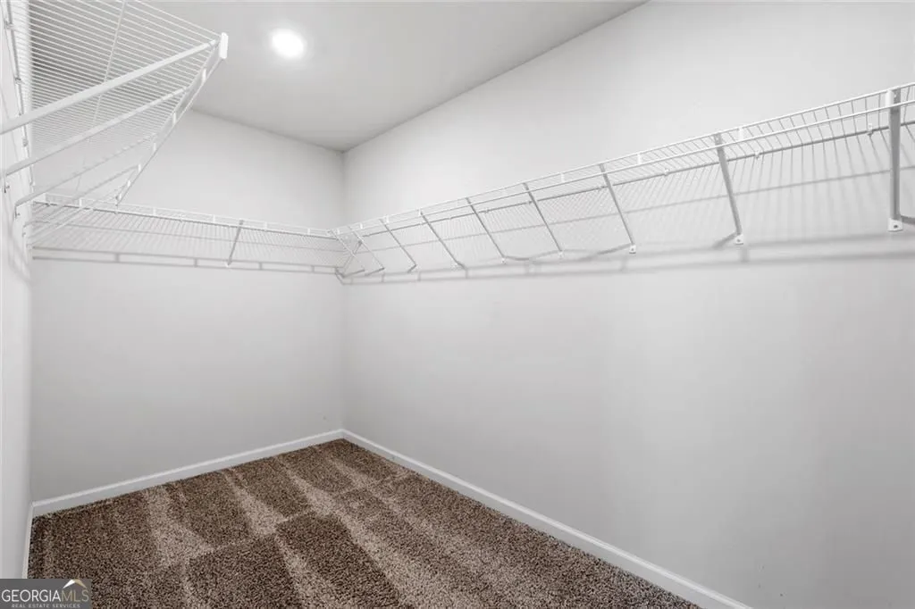 1385 Vayda Court