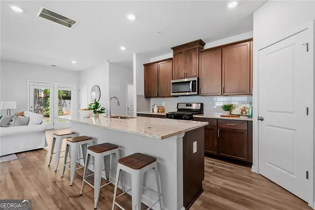 1385 Vayda Court