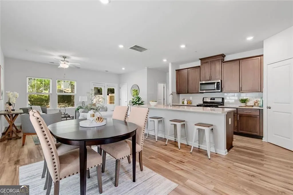 1385 Vayda Court