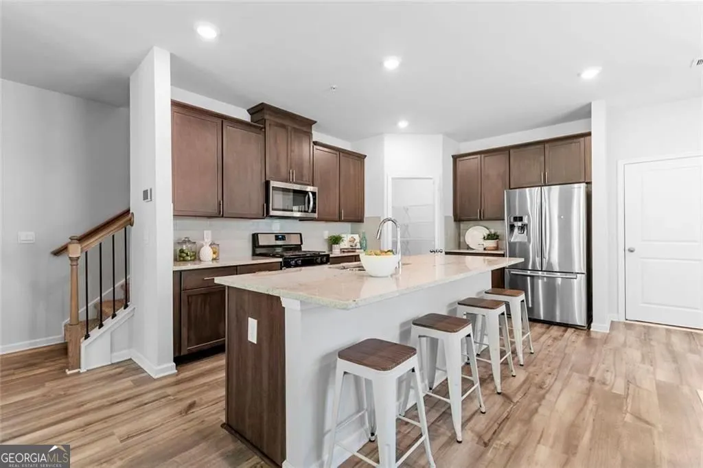 1385 Vayda Court