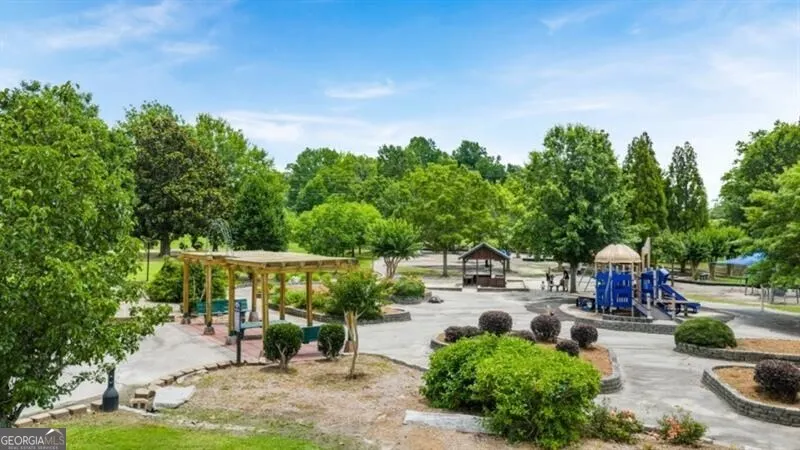 120 Crooked Lake Park