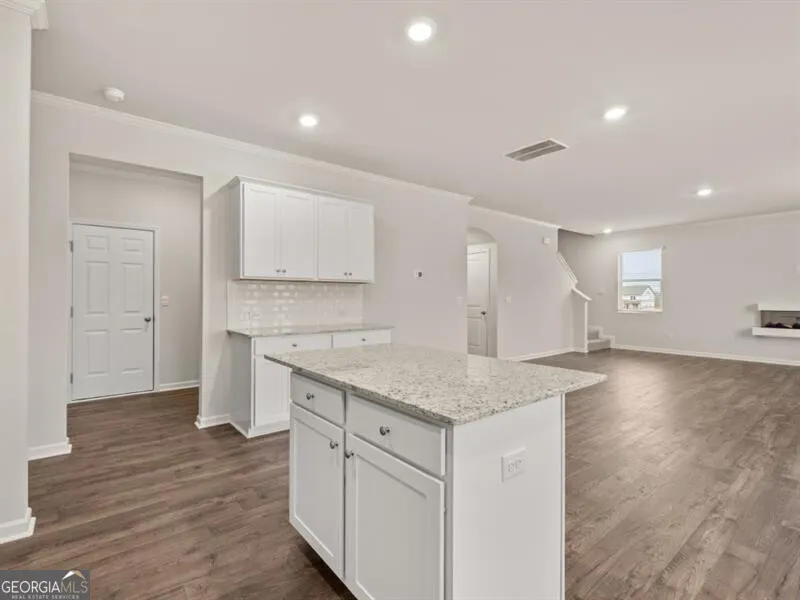 120 Crooked Lake Park